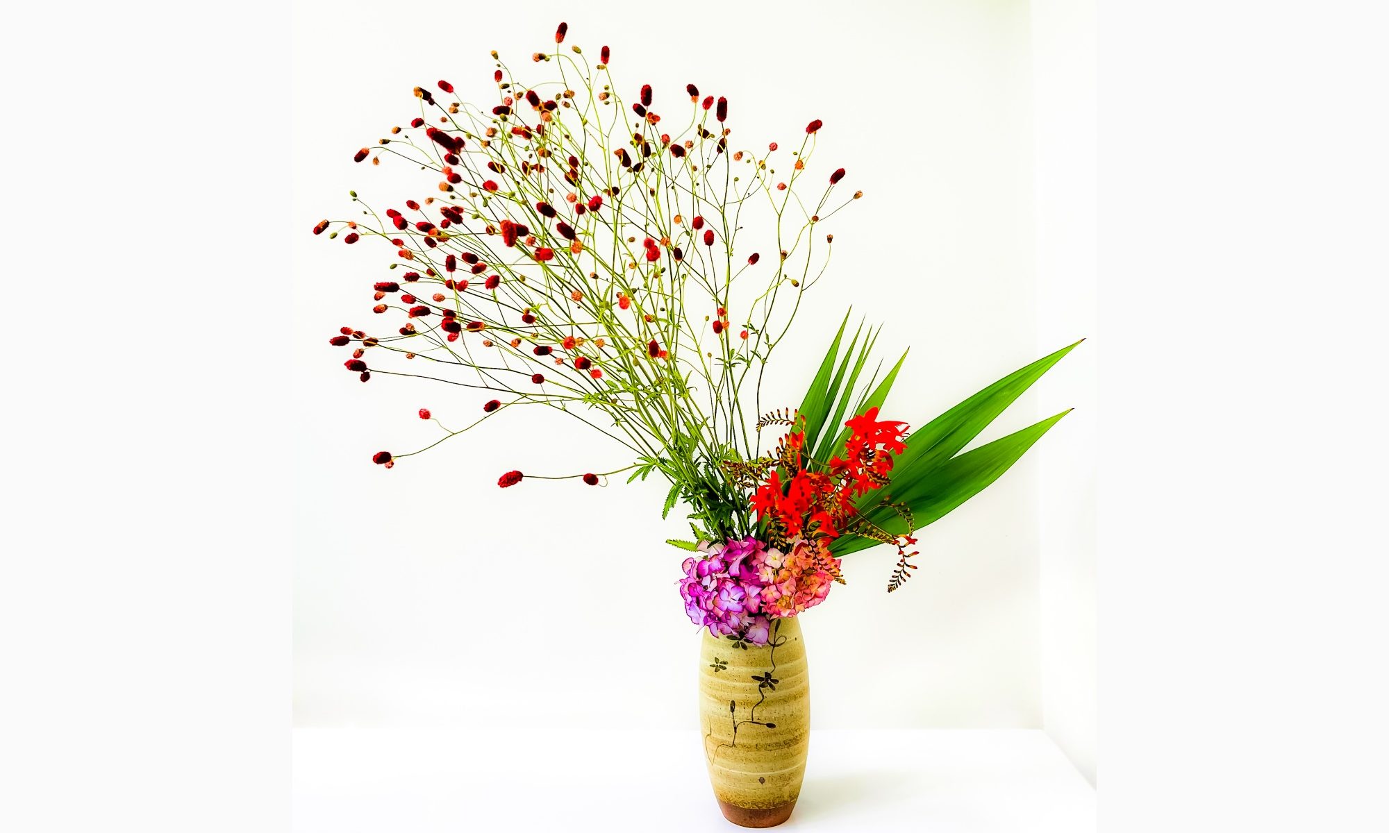 a sogetsu ikebana flower arrangement by shihan master Keika